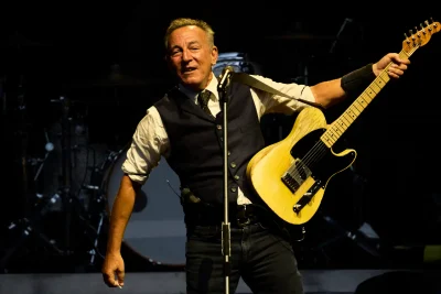 Bruce Springsteen perform on stage during Bruce Springsteen and The E Street Band Concert at Reale Arena / Anoeta on June 24, 2025 in Donostia, Spain Bruce Springsteen perform on stage during Bruce Springsteen and The E Street Band Concert at Reale Arena / Anoeta on June 24, 2025 in Donostia, Spain
